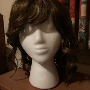 Eureapean full synthetic medium length wig